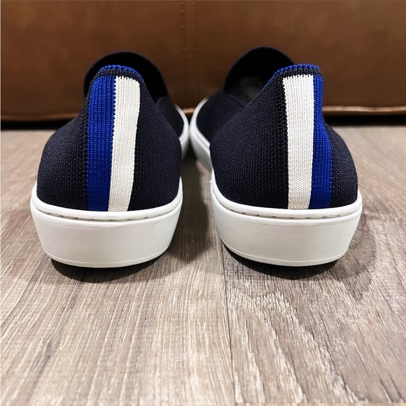 ROTHY’S The Original Slip On Sneaker In Color Solid Black Size 10.5 - Picture 11 of 13